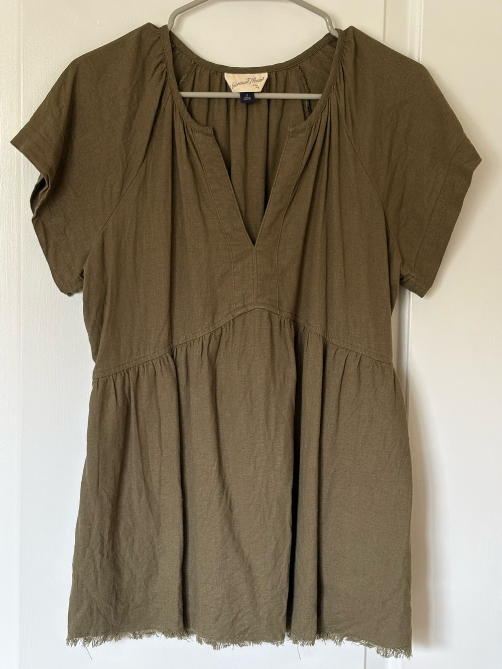 Universal Thread Olive Green Short Sleeve Tunic Top